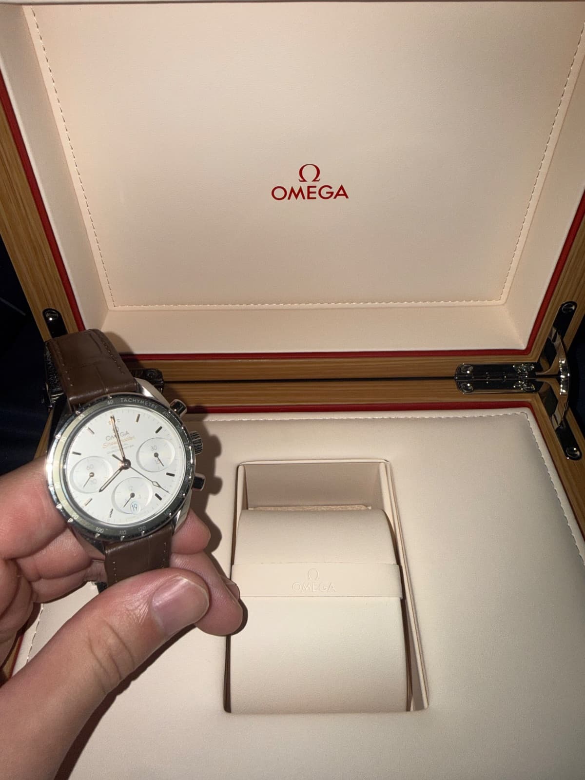Omega Speedmaster 38 Co-Axial Chronometer Chronograph – Like New, Silver Dial, Leather Strap